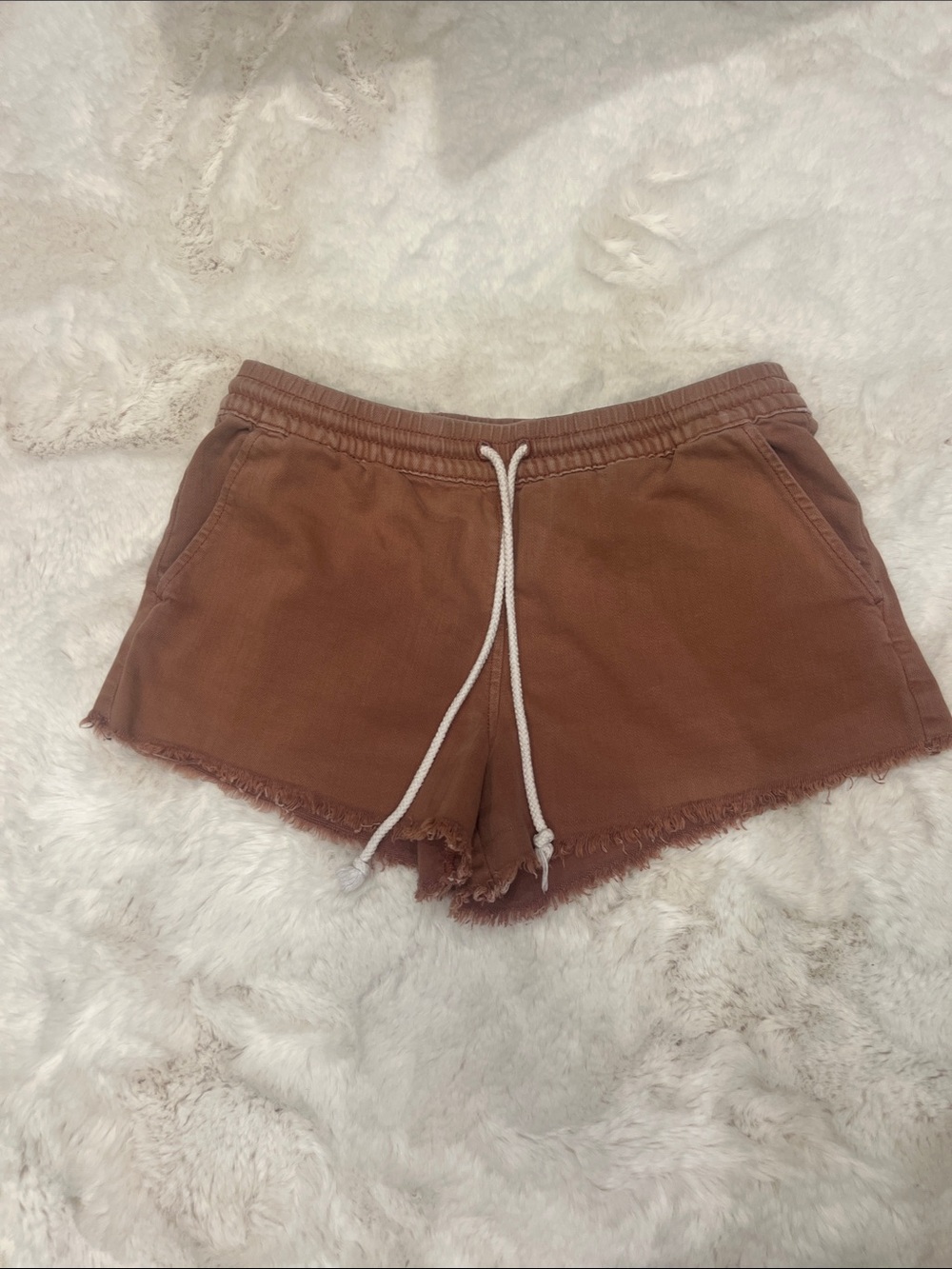 aerie Rust colour Frayed-Hem Shorts drawstring low rise stretchy women’s small